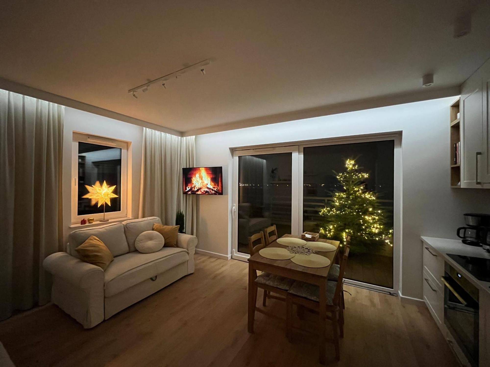 Apartament Nowe Ogrody 莱什诺 外观 照片